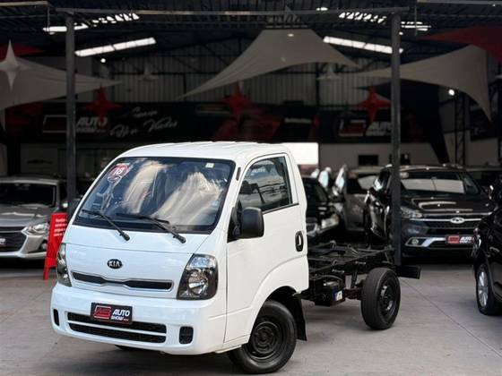 KIA BONGO 2.5 TD DIESEL STD CS MANUAL KIA BONGO 2.5 TD DIESEL STD CS MANUAL